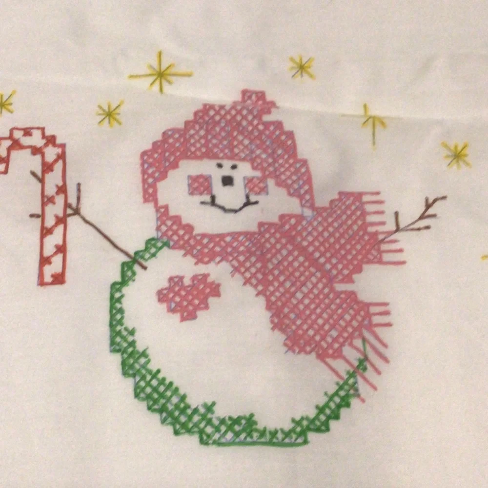 White Snowman Cross-Stitch Pillowcase Set - Festive Holiday Bedding